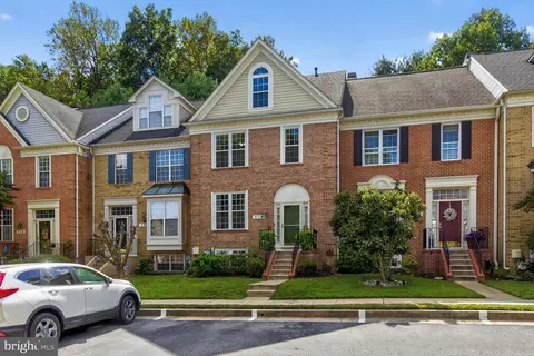 718 Leister Dr, Lutherville Timonium, MD 21093