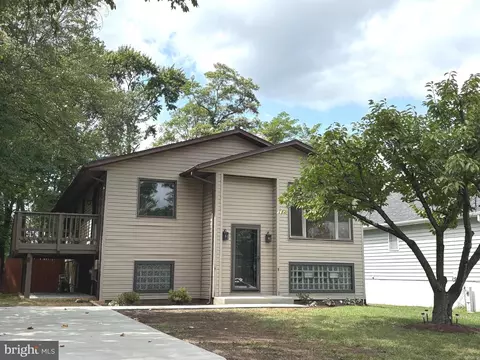 1108 Handy Ave, Catonsville, MD 21228