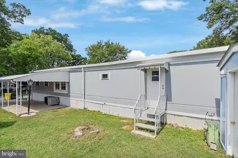 103 Conestoga Rd, Middle River, MD 21220 photo 10
