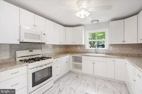 103 Conestoga Rd, Middle River, MD 21220 photo 13