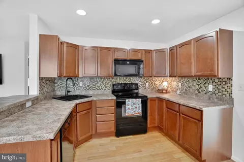 Kitchen - 1307 2nd Rd, Middle River, MD 21220 photo 1 of 2
