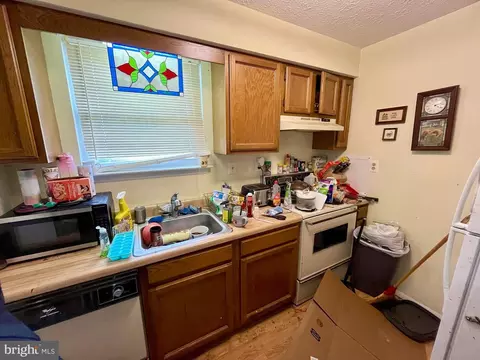 2009 Halethorpe Ave, Halethorpe, MD 21227 photo 5