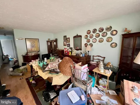2009 Halethorpe Ave, Halethorpe, MD 21227 photo 3