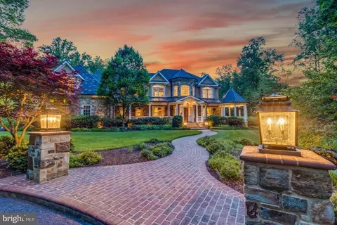 1711 Monkton Farms Dr, Monkton, MD 21111