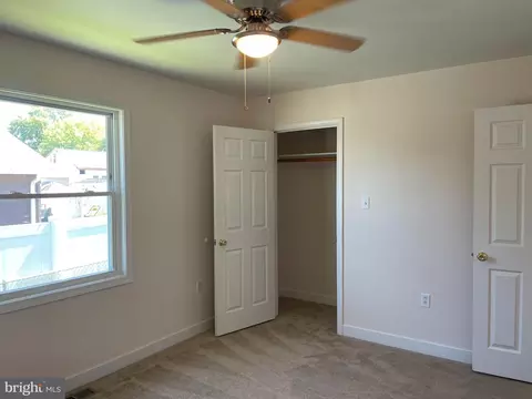 547 Compass Rd, Middle River, MD 21220 photo 10