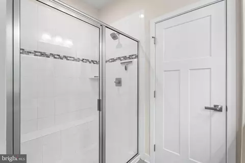 Entry Way - 2904 Shaws, Sparrows Point, MD 21219 photo 6 of 6