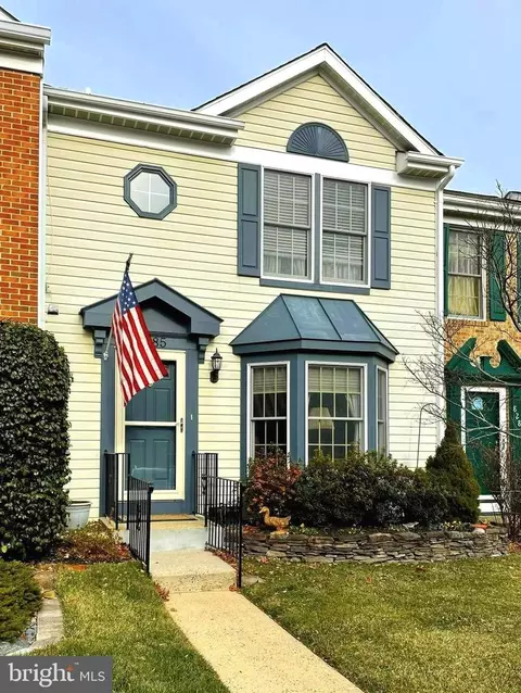 8285 Berryfield Dr, Nottingham, MD 21236
