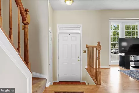 Entry Way - 2 Little Brook Ct, Windsor Mill, MD 21244 photo 1 of 3
