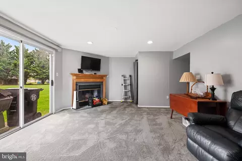 Living - 2 Little Brook Ct, Windsor Mill, MD 21244 photo 3 of 4