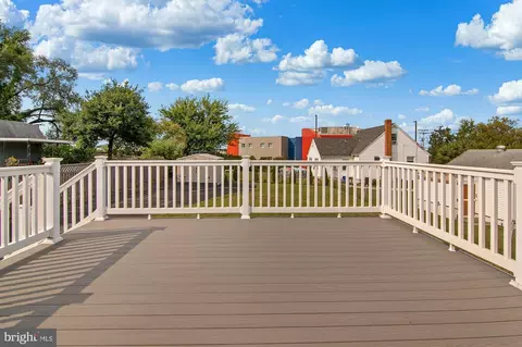 Exterior - 2216 Smith Ave, Halethorpe, MD 21227 photo 2 of 6