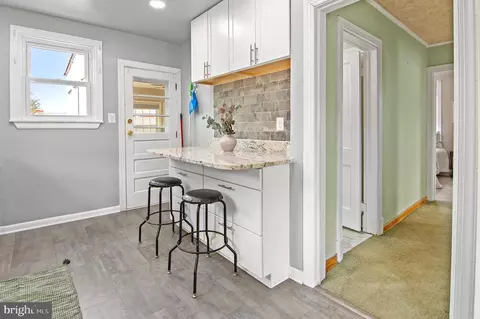 Entry Way - 2216 Smith Ave, Halethorpe, MD 21227 photo 4 of 7