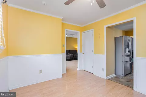 Entry Way - 8119 Cornwall Rd, Dundalk, MD 21222 photo 2 of 4