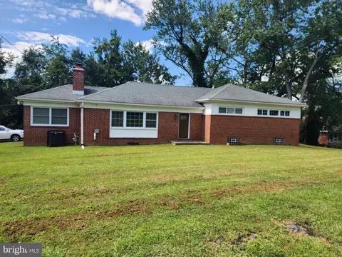 4304 Old Court Rd, Pikesville, MD 21208