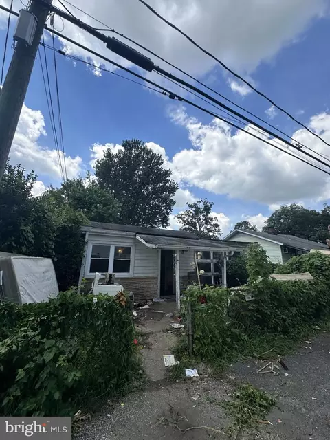 1216 2nd Rd, Middle River, MD 21220