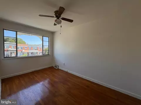 Living - 904 Elton Ave, Baltimore, MD 21224 photo 2 of 2