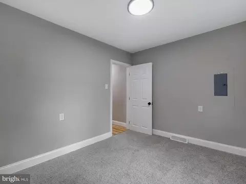 212 4th Ave, Halethorpe, MD 21227 photo 12