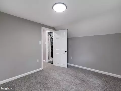 212 4th Ave, Halethorpe, MD 21227 photo 22