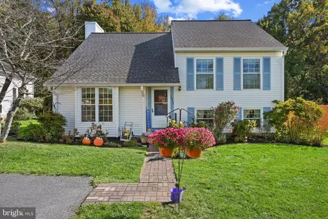 12733 Cunninghill Cove Rd, Middle River, MD 21220