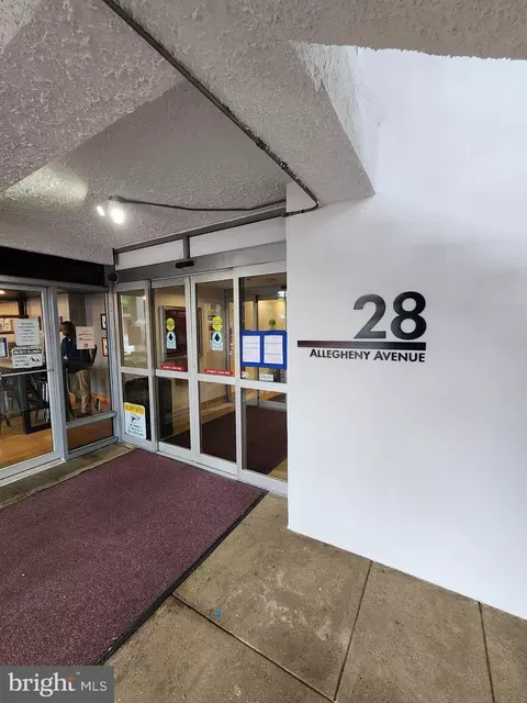 28 Allegheny Ave #805, Towson, MD 21204