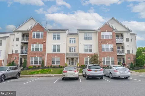 18 Brook Farm Ct #F, Perry Hall, MD 21128
