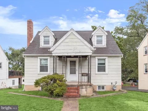 5559 Ashbourne Rd, Halethorpe, MD 21227