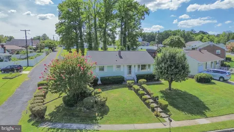 View/Area - 5912 Daybreak Ter, Baltimore, MD 21206 photo 1 of 3