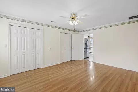 18 Right Wing Dr, Middle River, MD 21220 photo 9