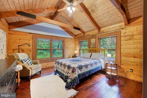 Bedroom - 13121 Bottom Rd, Hydes, MD 21082 photo 3 of 3