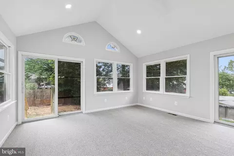 1922 Bell Ave, Halethorpe, MD 21227 photo 38
