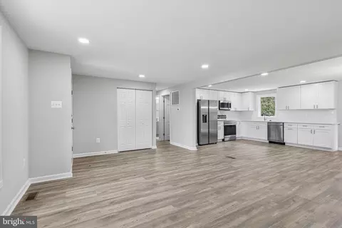 1922 Bell Ave, Halethorpe, MD 21227 photo 29