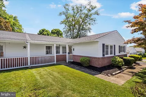 8413 Hallmark Cir, Parkville, MD 21234