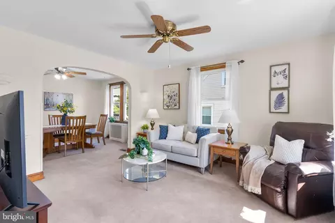1229 Leeds Ter, Halethorpe, MD 21227 photo 4