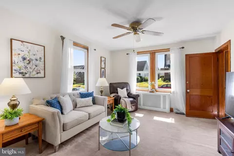 1229 Leeds Ter, Halethorpe, MD 21227 photo 6