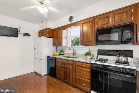 1229 Leeds Ter, Halethorpe, MD 21227 photo 11