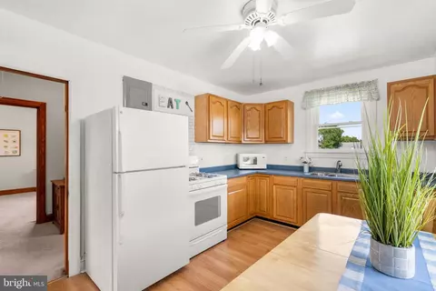 1229 Leeds Ter, Halethorpe, MD 21227 photo 24