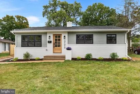 225 Quaker Ridge Rd, Lutherville Timonium, MD 21093