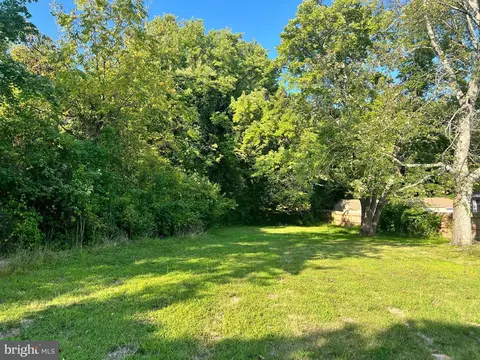 4230 Silver Spring Rd, Perry Hall, MD 21128 photo 3