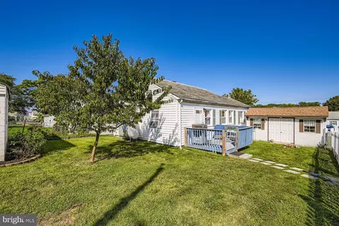 Exterior - 561 Compass Rd, Middle River, MD 21220 photo 6 of 8
