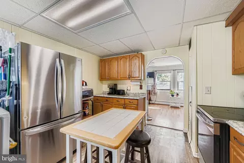 Kitchen - 561 Compass Rd, Middle River, MD 21220 photo 2 of 3