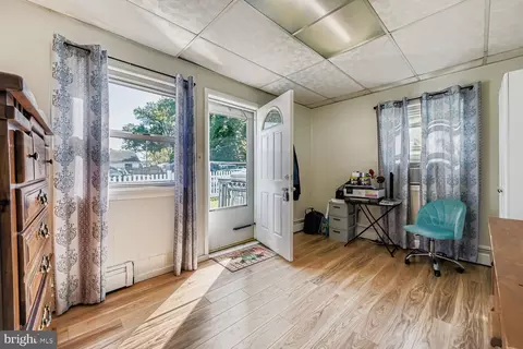 Entry Way - 561 Compass Rd, Middle River, MD 21220 photo 1 of 2