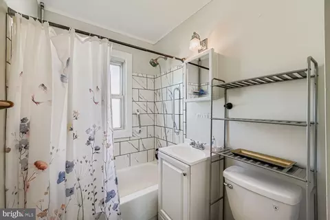 Bath - 561 Compass Rd, Middle River, MD 21220 photo 1 of 1
