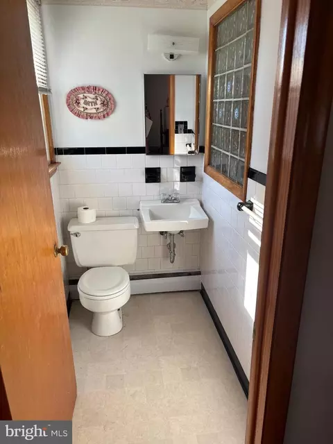 6015 Ebenezer Rd, White Marsh, MD 21162 photo 17