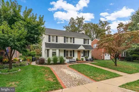 9 Dunmore Rd, Catonsville, MD 21228