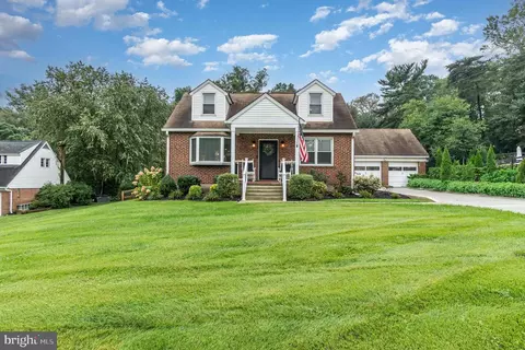 5805 Pine Hill Dr, White Marsh, MD 21162 photo 2