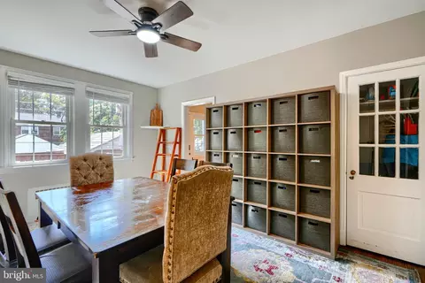 Entry Way - 305 Regester Ave, Baltimore, MD 21212 photo 1 of 3