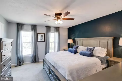 Bedroom - 16 Sandview Ct, Baltimore, MD 21209 photo 1 of 11