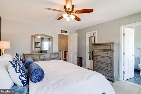 Bedroom - 16 Sandview Ct, Baltimore, MD 21209 photo 6 of 11