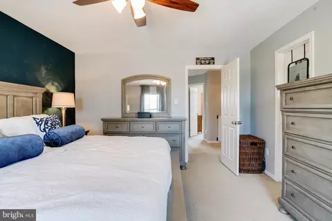 Bedroom - 16 Sandview Ct, Baltimore, MD 21209 photo 5 of 11