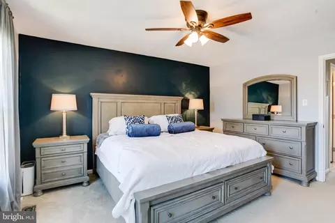 Bedroom - 16 Sandview Ct, Baltimore, MD 21209 photo 4 of 11