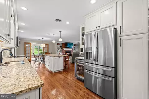 5507 Williams Rd, Hydes, MD 21082 photo 6